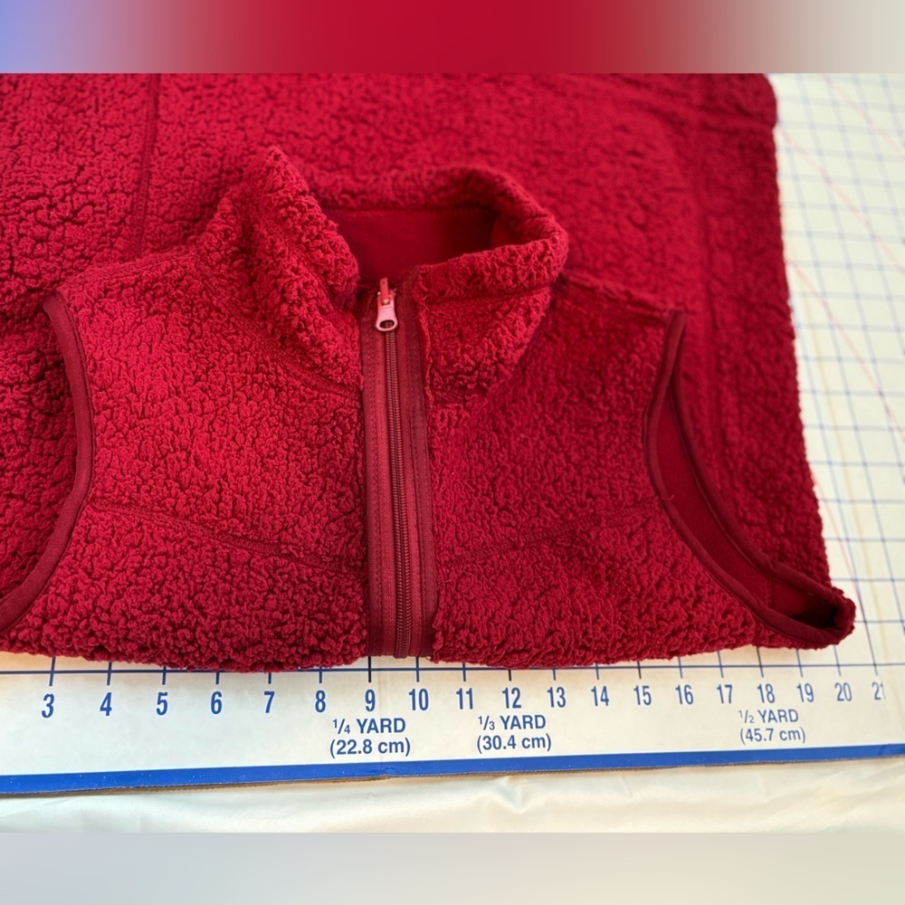Republic Industry Cozy Deep Red Reversible Vest Size L - Picture 16 of 16